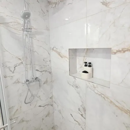 Penthouse Dijana - One Bedroom With Terrace Apartment *