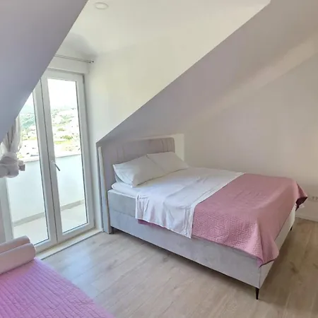 Penthouse Dijana - One Bedroom With Terrace Apartment Dubrovnik
