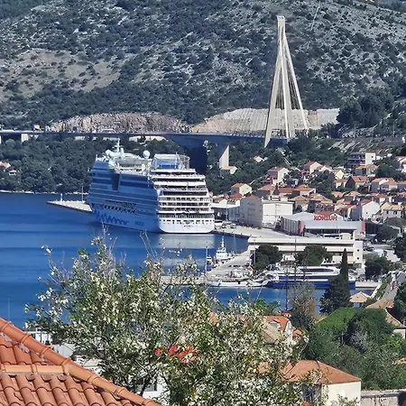 Apartment Penthouse Dijana - One Bedroom With Terrace Dubrovnik